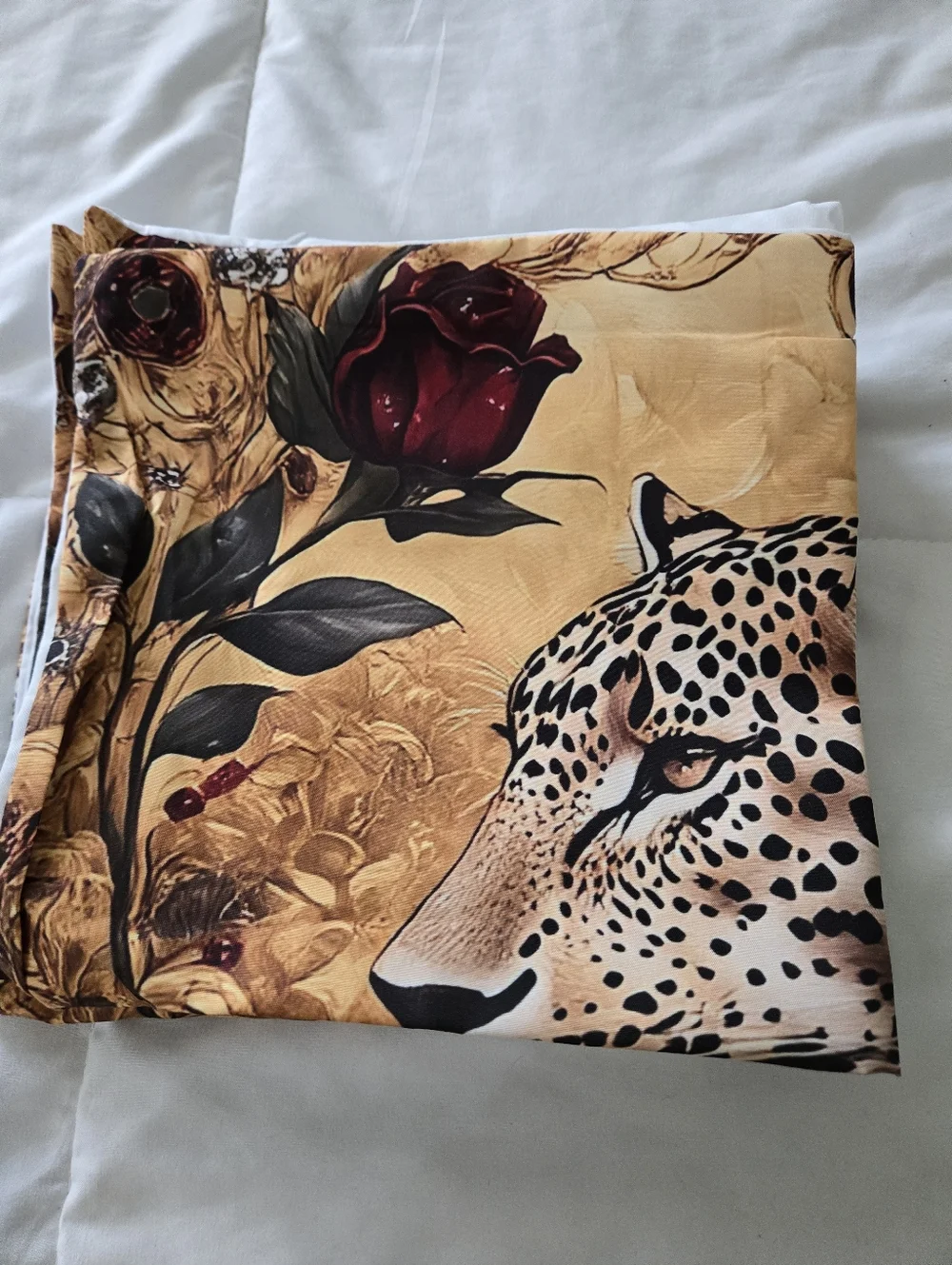 Set Elegant Black & Gold Leopard Design Throw Pillow Covers   NEW 20×20